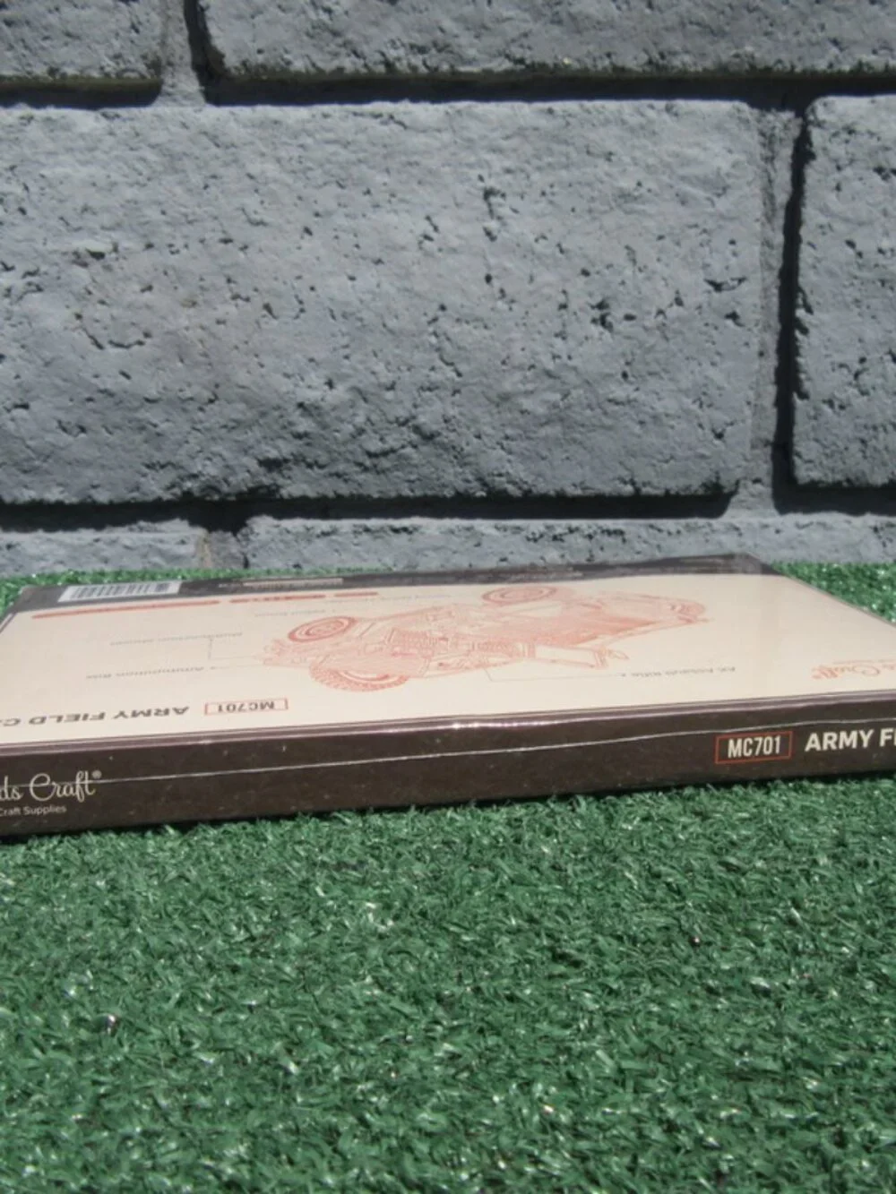 Brand New Hands Craft Army Field Car Vehicle 3D Wood Model 1:18 Scale MC701